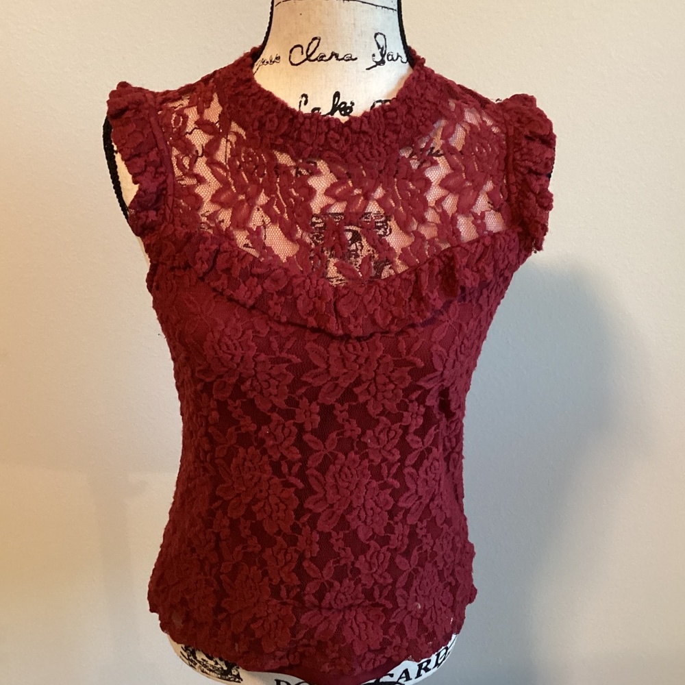 Lily White Lace Top